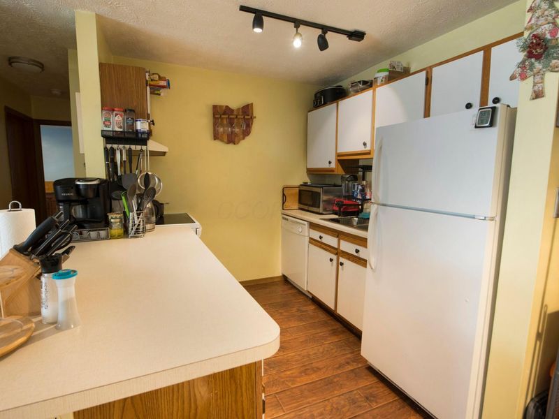 4423 Hammerton Drive, Unit 11A, Columbus, OH 43228 Photo 8