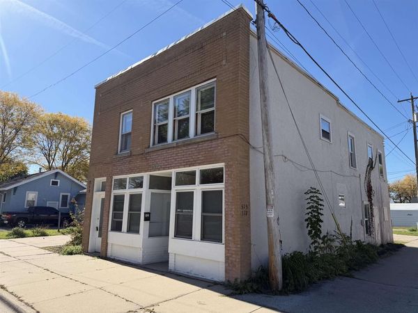 515 FOREST STREET, Green Bay, WI 54302