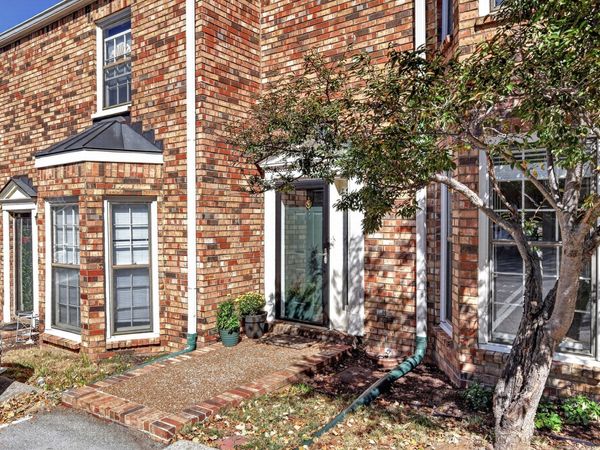 135 Matthew Ln , Nashville, TN 37215