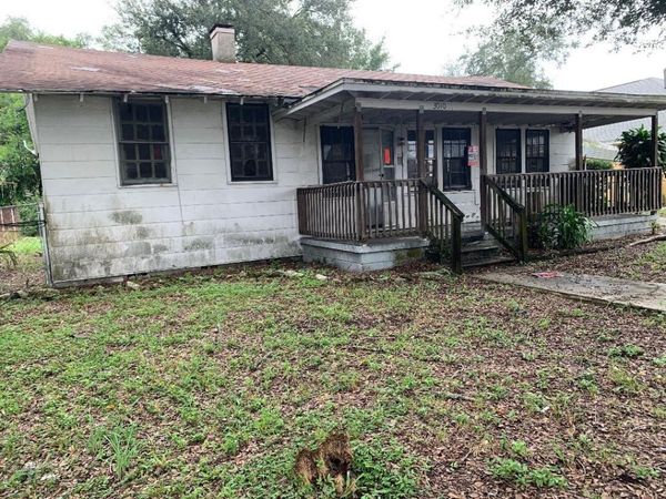 3010 E CURTIS STREET , TAMPA, FL 33610