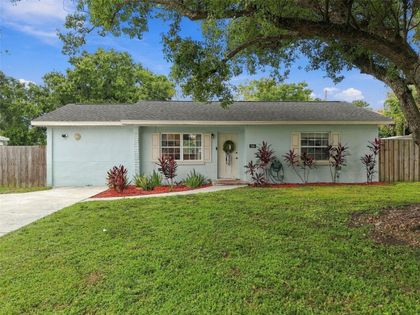 806 N GOMEZ AVENUE Tampa, FL 33609
