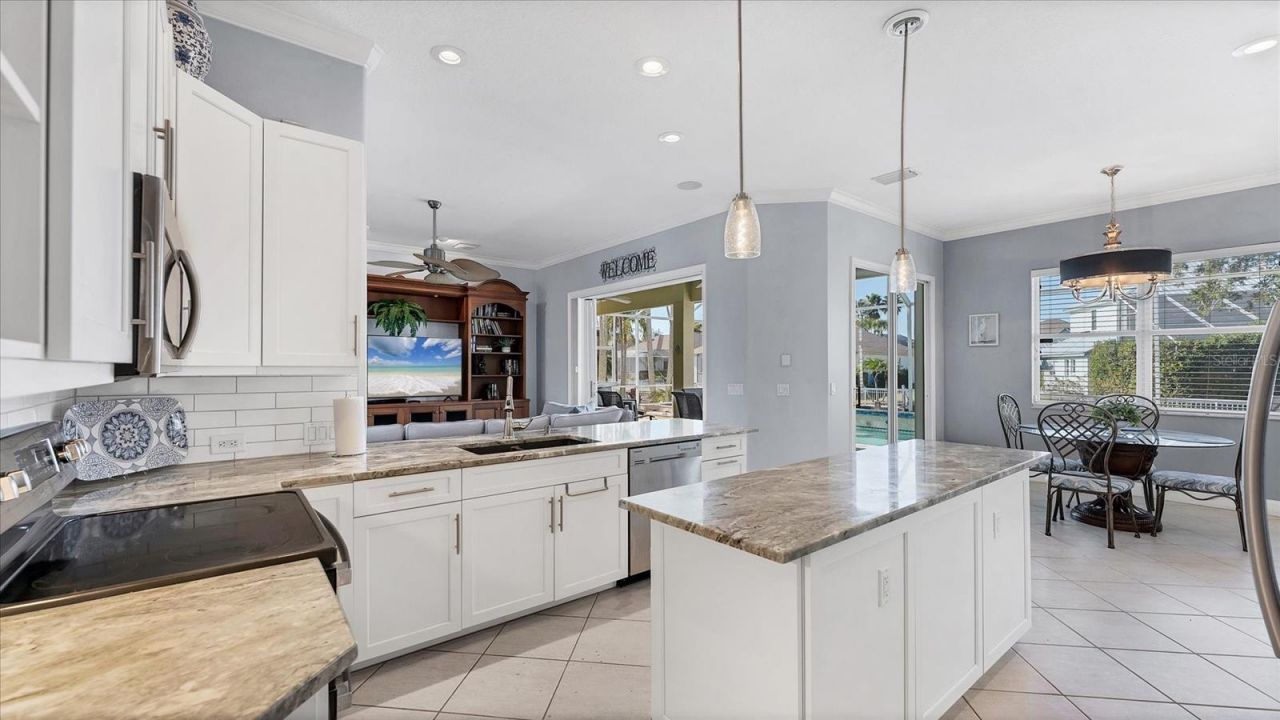 4627 Barracuda Drive, Bradenton, FL 34208 Photo