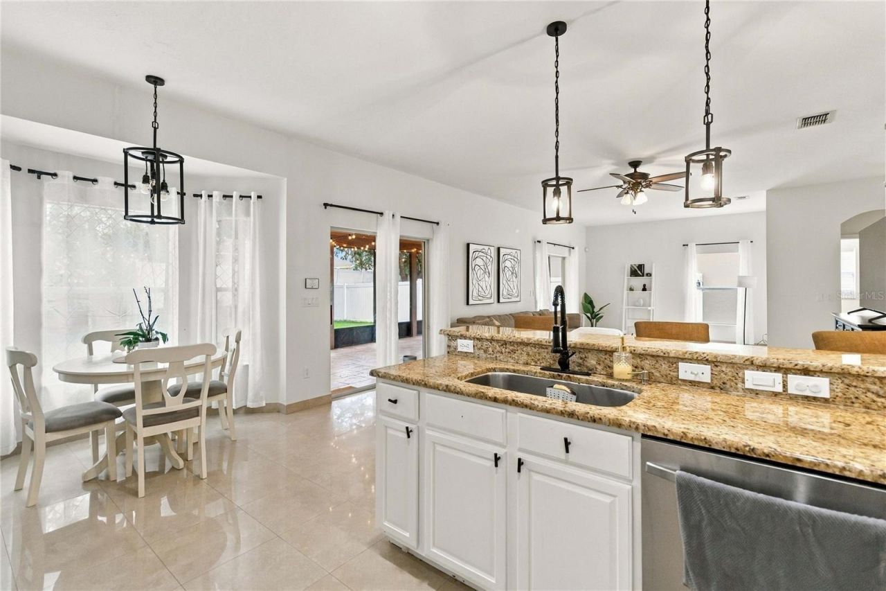 4034 Feldspar Trail, Orlando, FL 32826 Photo