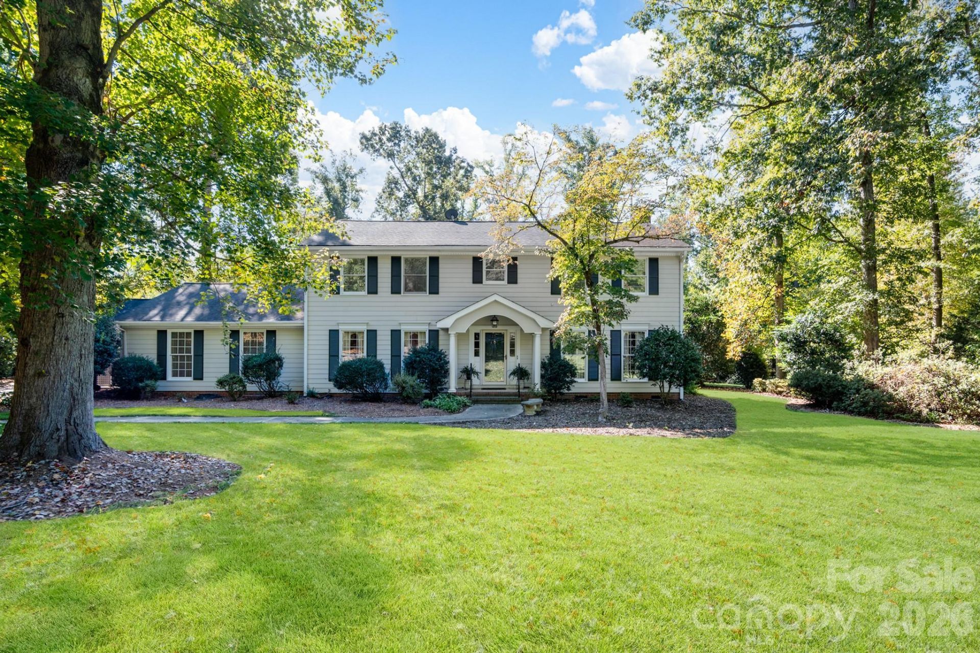 233 Nottingham Circle, Statesville, NC 28625 Main Photo