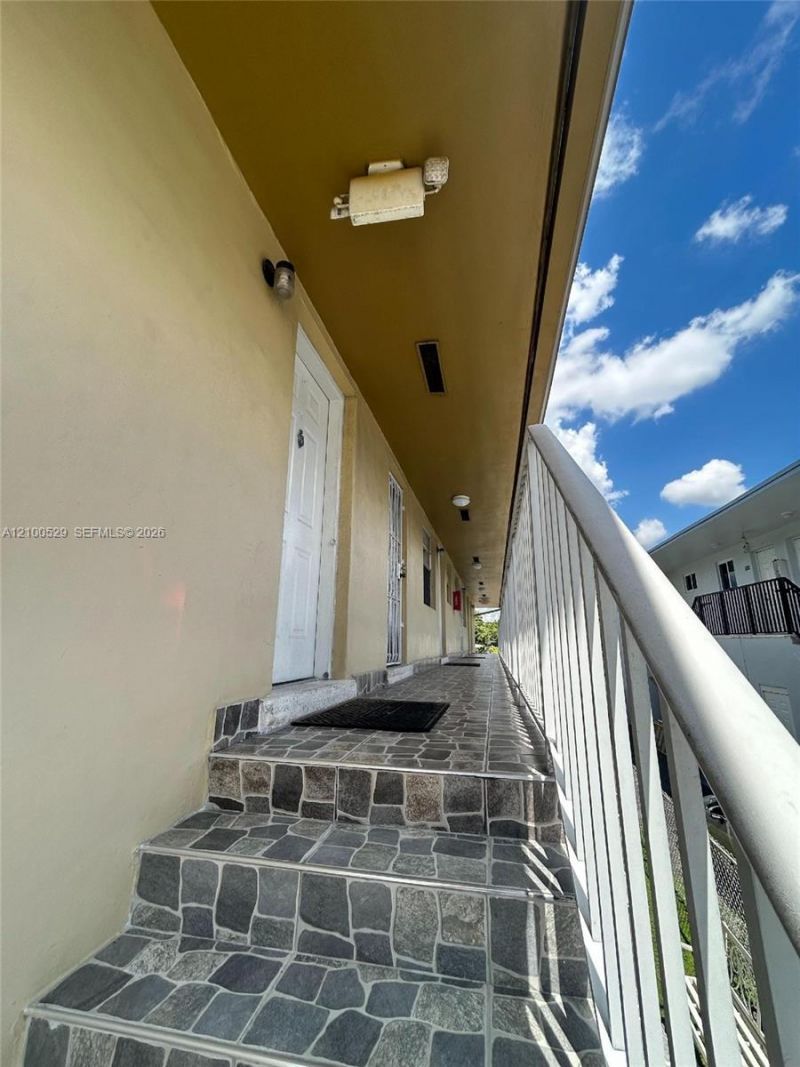 715 W 29th St , Hialeah, FL 33012 Photo