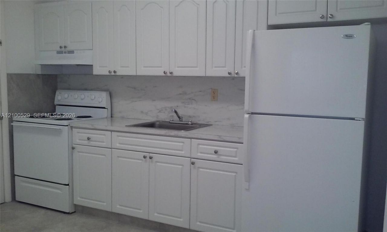 715 W 29th St , Hialeah, FL 33012 Photo