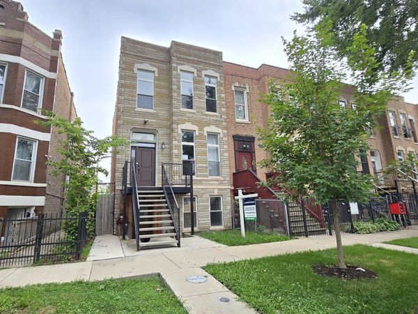 2135 S Millard Avenue , Chicago, IL 60623