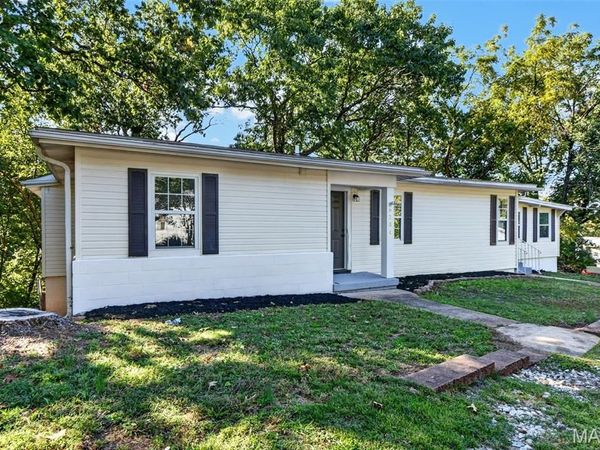 6204 Maxwell Lane, High Ridge, MO 63049