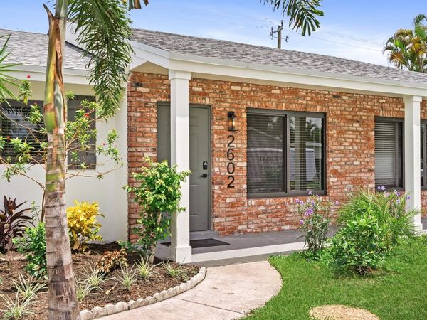 2600 NE 5th Avenue, Boca Raton, FL 33431