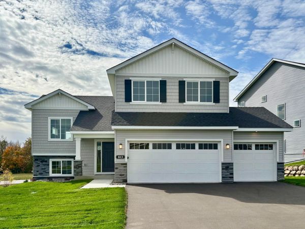 813 Walnut Grove Lane, Hanover, MN 55341