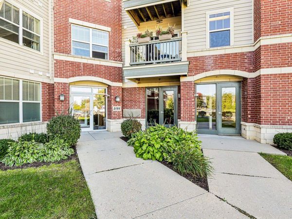 5198 Sassafras Drive, Unit 105, Fitchburg, WI 53711