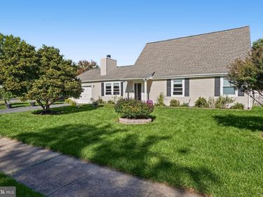 10137 GRIST MILL COURT, MANASSAS, VA 20110