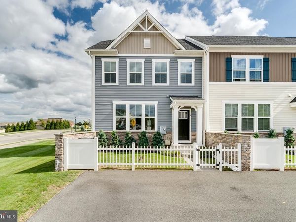 2 RYAN COURT, GILBERTSVILLE, PA 19525