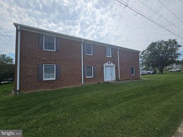 9200 N CONGRESS STREET , NEW MARKET, VA 22844
