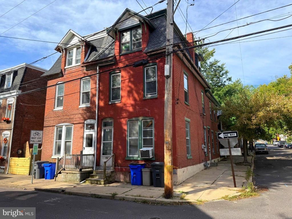 151 S FRANKLIN STREET , POTTSTOWN, PA 19464