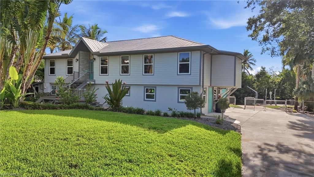 7142 Shannon Blvd, Fort Myers, FL 33908 Photo