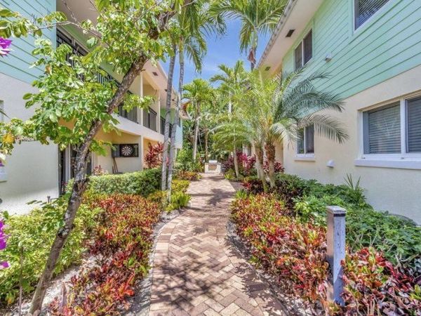 45 SE 7TH Avenue, Delray Beach, FL 33483