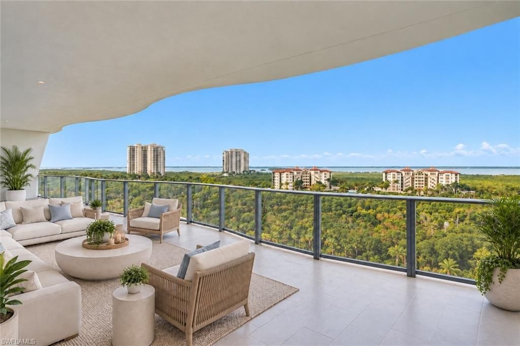 4810 Pelican Colony, Unit 903, Bonita Springs, FL 34134 Photo