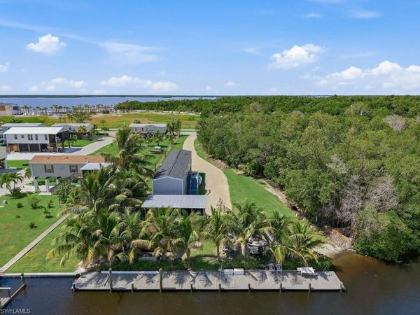 775 Copeland AVE S, EVERGLADES CITY, FL 34139