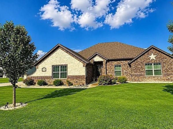 8850 Old Agnes Road, Poolville, TX 76487