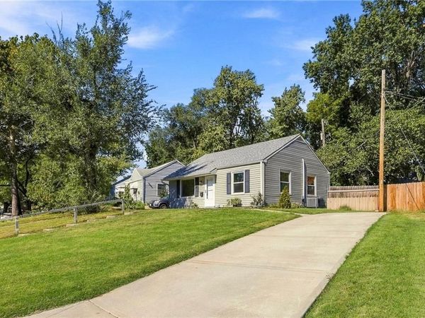 4802 Vista Street, Kansas City, KS 66106
