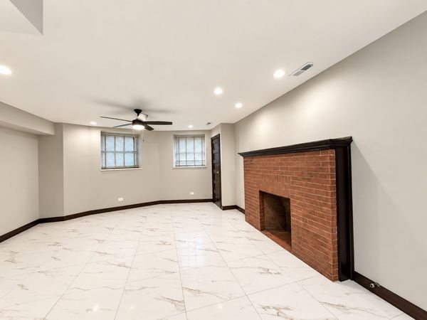 442 E 48th Street , Unit B2, Chicago, IL 60615