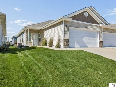 2871 Wagon Drive, Lincoln, NE 68507