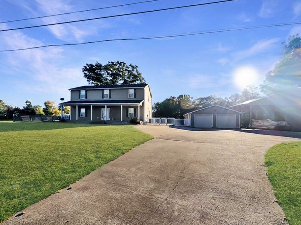 2448 Highway 120 , Big Rock, TN 37023