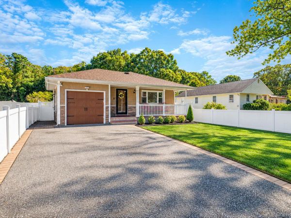 177 N Evergreen Drive , Selden, NY 11784