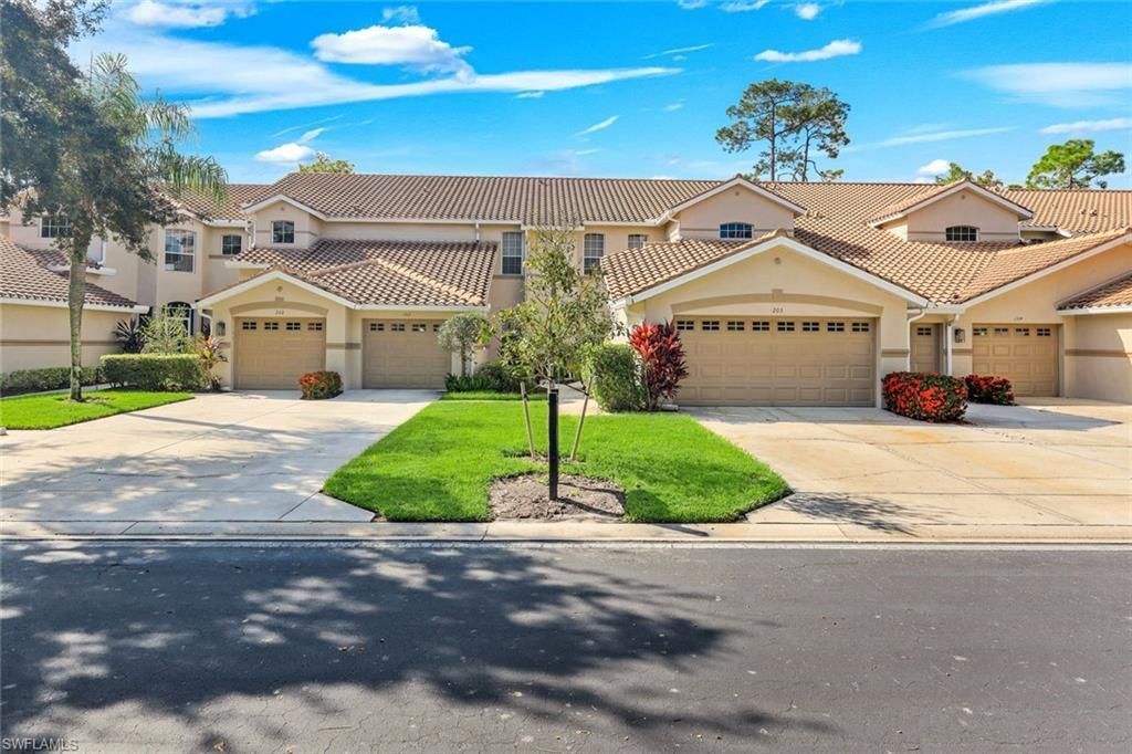 8470 Danbury Blvd , Unit 201, Naples, FL 34120 Photo