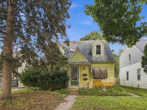 4452 N 55th STREET, Milwaukee, WI 53218