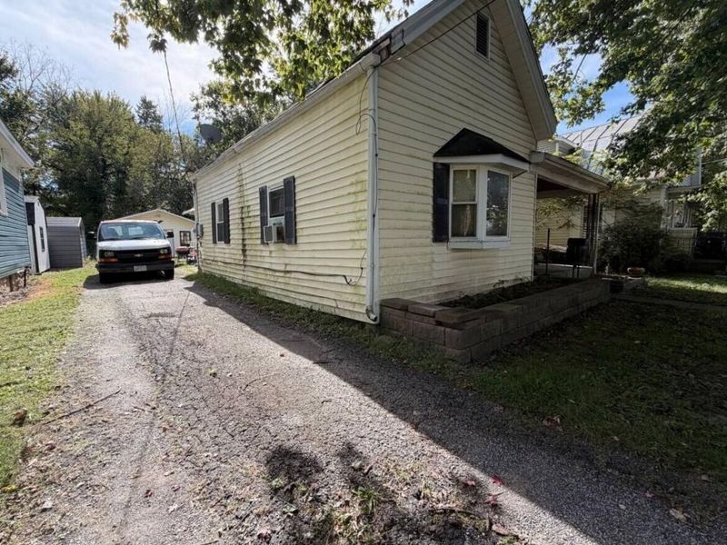 314 E Fancy Street, Blanchester, OH 45107 Photo 5