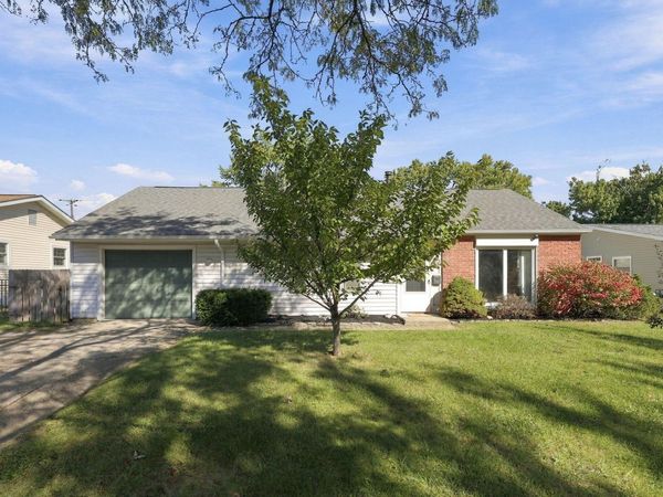 4776 Hillcrest Street S, Hilliard, OH 43026