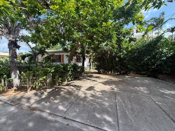 631 NE 60th St , Unit A, Miami, FL 33137