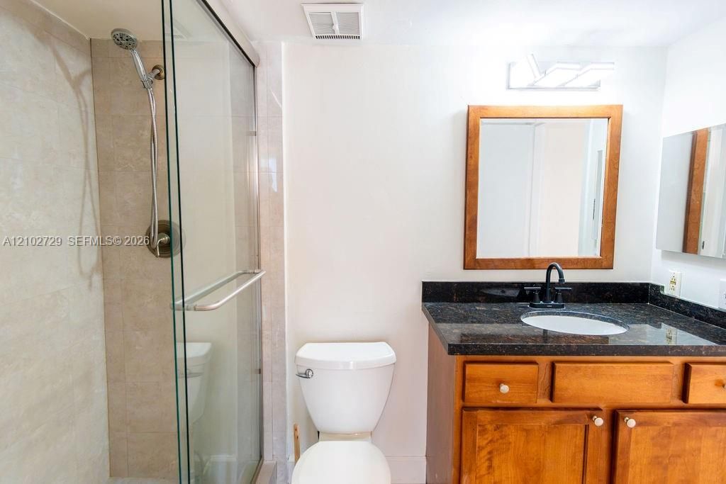 7601 E Treasure Dr, Unit PH124, North Bay Village, FL 33141 Photo