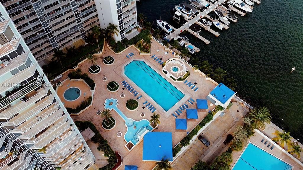 7601 E Treasure Dr, Unit PH124, North Bay Village, FL 33141 Photo