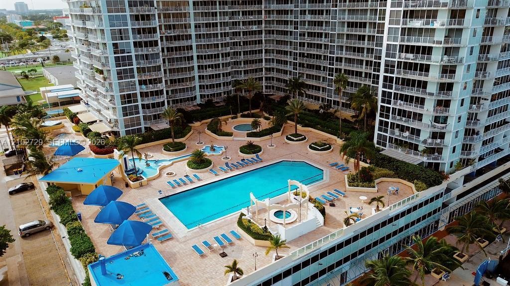 7601 E Treasure Dr, Unit PH124, North Bay Village, FL 33141 Photo
