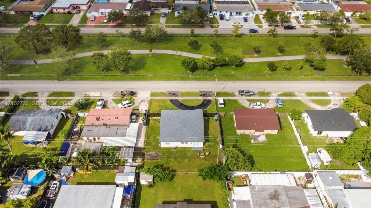 19411 SW 117th Ave , Miami, FL 33177 Photo