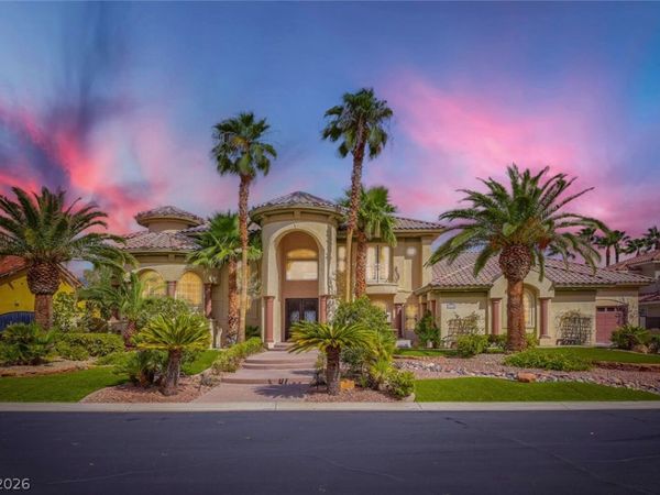 2010 Shenley Court, Las Vegas, NV 89117