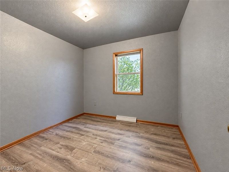 3236 N Pleasant Drive, East Palestine, OH 44413 Photo 15