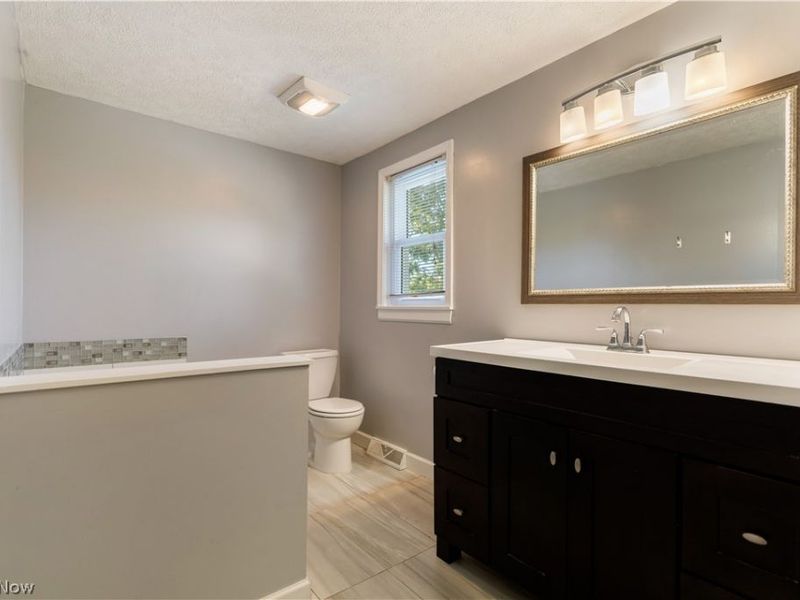 493 Trelake Drive, Canal Fulton, OH 44614 Photo 21