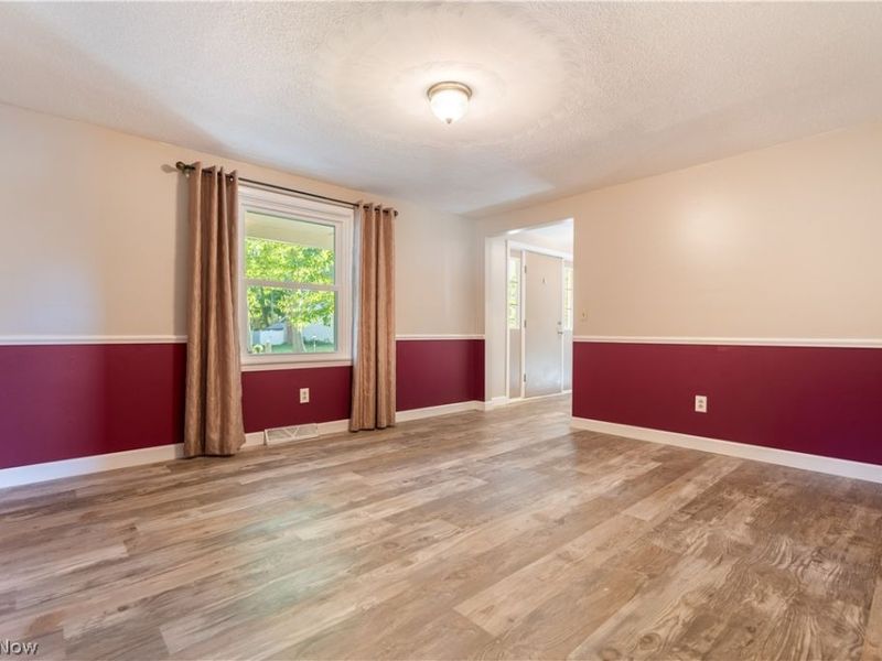 493 Trelake Drive, Canal Fulton, OH 44614 Photo 9