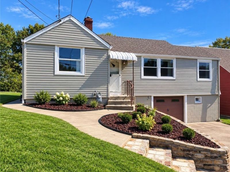 167 N Sugar Street, Saint Clairsville, OH 43950 Photo 1