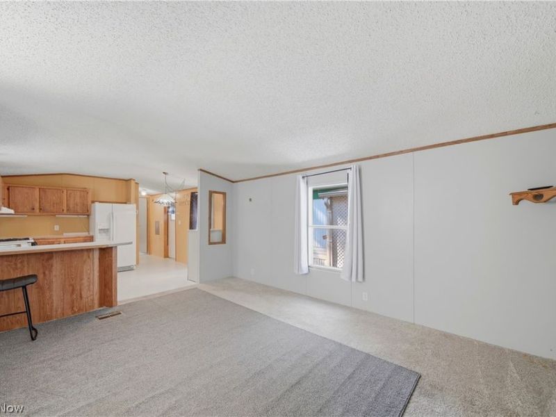 1233 Monterey Boulevard NW, North Canton, OH 44720 Photo 4