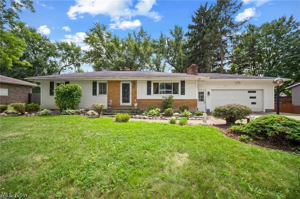 1700 Beryl Road, Akron, OH 44312 Main Photo