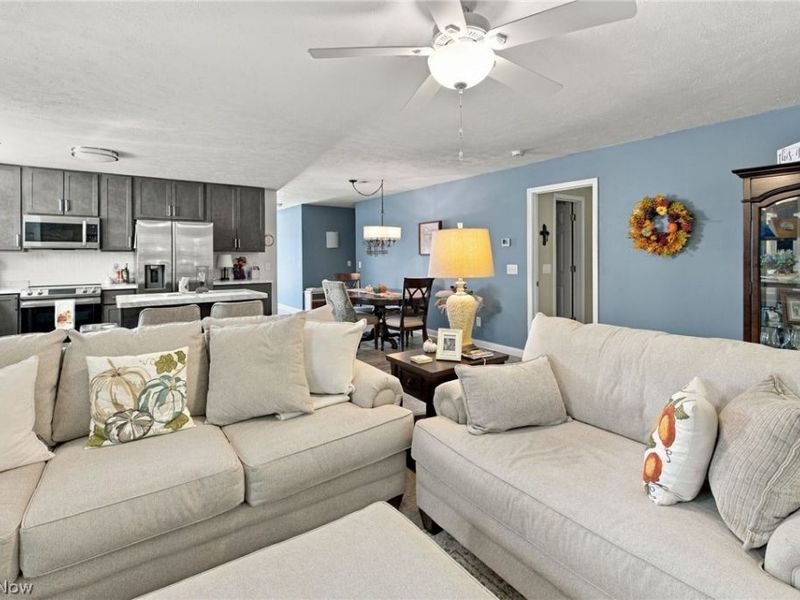 208 Lavender Lane, Madison, OH 44057 Photo 10