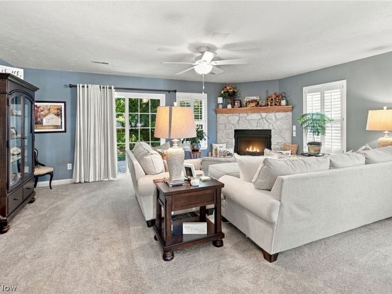 208 Lavender Lane, Madison, OH 44057 Photo 7