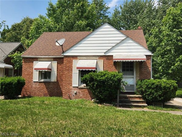 25801 Forestview Avenue , Euclid, OH 44132