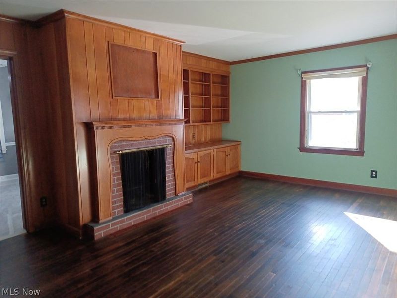 937 Mathews, Youngstown, OH 44512 Photo 2