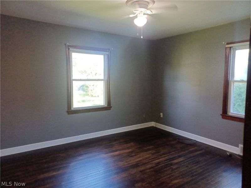 937 Mathews, Youngstown, OH 44512 Photo 9